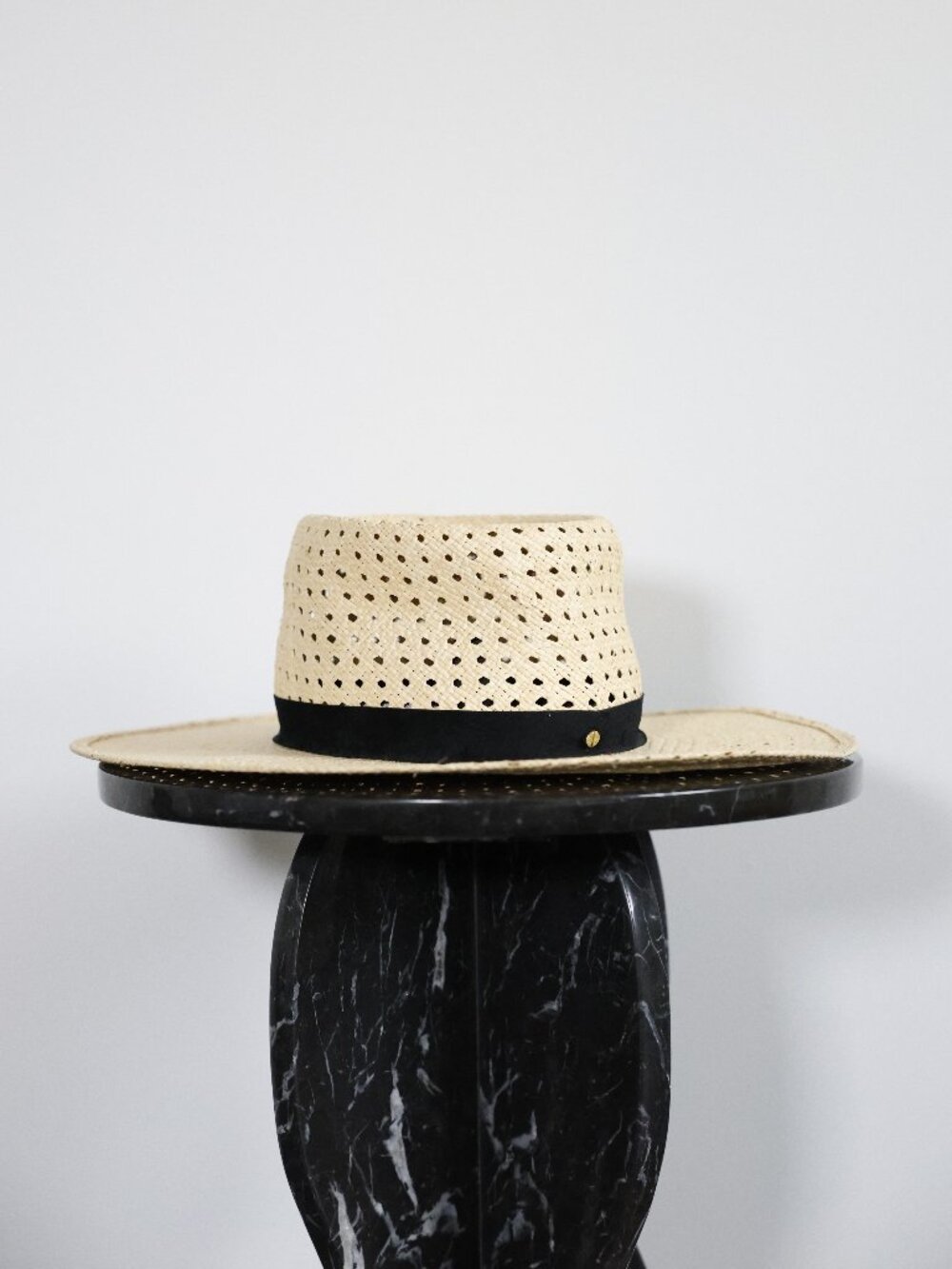 Janessa Leone Straw Hat Womens Small Natural Woven Wide Brim Summer Hat
